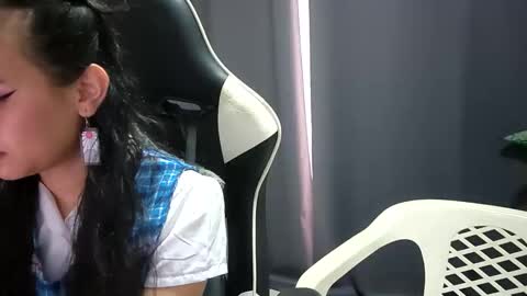 Lolyta  online show from 11-27-25, 05:04