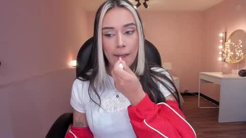 T A T I A N A online show from 05-29-26, 11:41