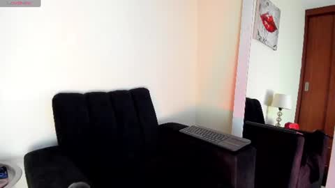 Snapshot of lace_victoria chatting on 06-20-26, 09:50 lace_victoria online show from 06-20-26, 09:50