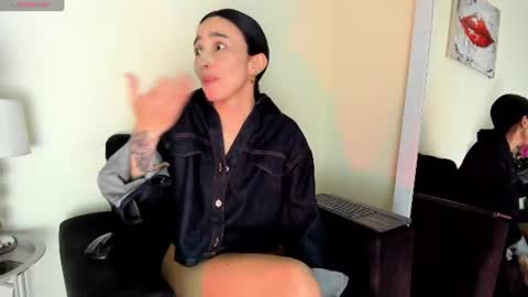 Snapshot of lace_victoria chatting on 07-15-26, 12:38 lace_victoria online show from 07-15-26, 12:38
