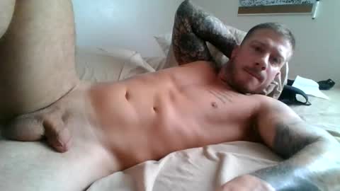 Snapshot of lacrioxcum18 chatting on 07-15-26, 05:29 lacrioxcum18 online show from 07-15-26, 05:29