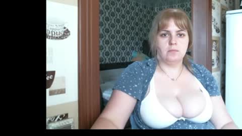 Snapshot of lady_cute_cat chatting on 07-07-26, 06:47 lady cute cat29 online show from 07-07-26, 06:47
