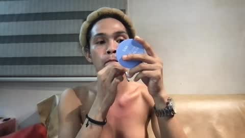 M MMY online show from 07-23-26, 03:43
