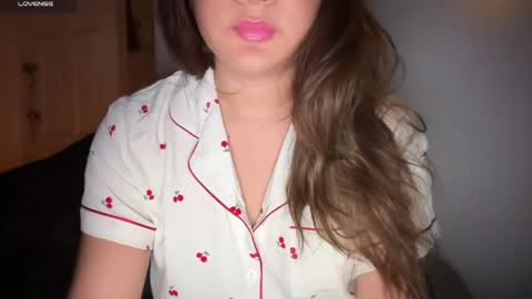 Aria online show from 04-15-26, 04:30