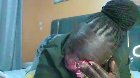 lindah32 online show from 07-17-26, 10:58