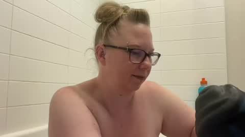 Snapshot of ladycherielynn chatting on 07-15-26, 02:33 LadyCherieLynn online show from 07-15-26, 02:33