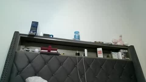 Stephanie online show from 04-23-26, 12:34