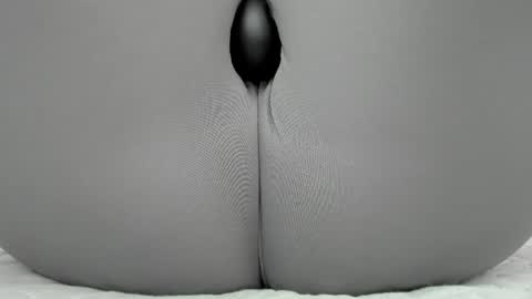 Snapshot of ladydanna chatting on 07-17-26, 04:23 Danna................. online show from 07-17-26, 04:23
