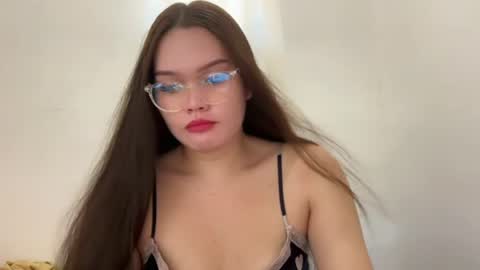Snapshot of ladylollipop_marls chatting on 06-15-26, 04:15 ladylollipop_marls online show from 06-15-26, 04:15