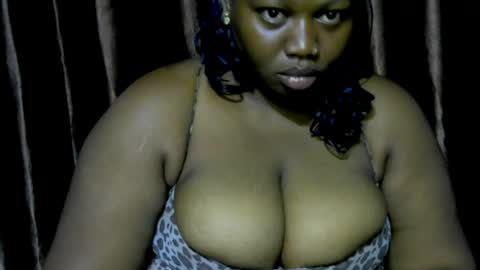 youngladynina online show from 06-23-26, 11:19