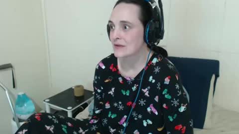 LadySlate online show from 12-26-24, 03:38