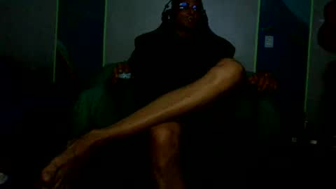 LAEL online show from 06-24-26, 04:55