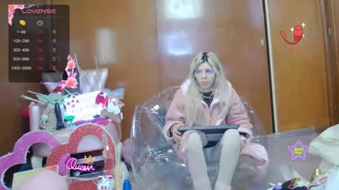 Snapshot of laflakita21 chatting on 01-19-26, 12:25 Skinnygirl online show from 01-19-26, 12:25