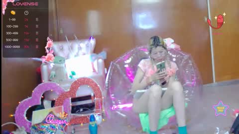 Snapshot of laflakita21 chatting on 02-10-26, 01:10 Skinnygirl online show from 02-10-26, 01:10