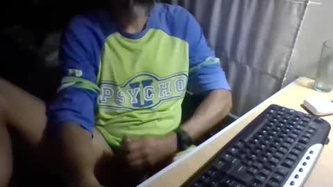 Snapshot of lagenovadura chatting on 04-27-26, 09:07 La Genova esta Dura beard boy male dick mastubate latinosexy latinohot latino glasses mature strong stronglegs online show from 04-27-26, 09:07