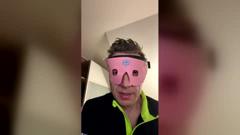 Snapshot of laichzeit1880 chatting on 02-22-26, 08:51 laichzeit1880 online show from 02-22-26, 08:51