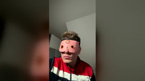 Snapshot of laichzeit1880 chatting on 02-27-26, 12:10 laichzeit1880 online show from 02-27-26, 12:10