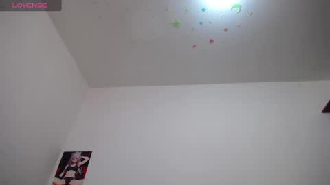 Leila Laly online show from 02-07-25, 02:47