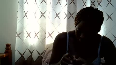 Snapshot of lajoy_ chatting on 05-04-26, 01:29 joy online show from 05-04-26, 01:29