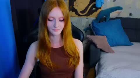 Snapshot of laksmrrr chatting on 07-10-26, 05:26 Lu Alex online show from 07-10-26, 05:26