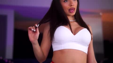 Lala online show from 12-22-25, 07:55