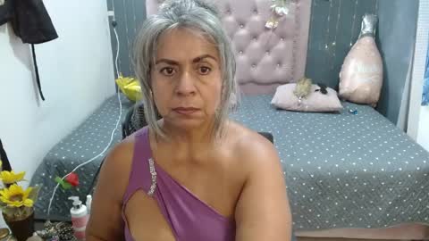 lalisha online show from 04-10-26, 01:00