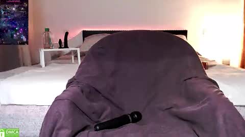 Snapshot of lalolaonly chatting on 03-18-26, 07:28 Lola online show from 03-18-26, 07:28
