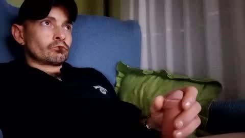 Lamacua69 online show from 12-25-24, 03:18