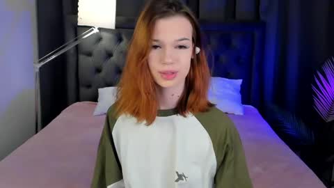 Mimi online show from 04-17-26, 08:12