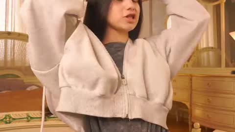 Emily online show from 06-15-26, 03:09