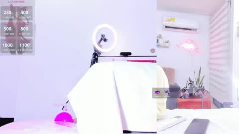 Snapshot of lana__kane_ chatting on 05-30-26, 09:06 Lana online show from 05-30-26, 09:06