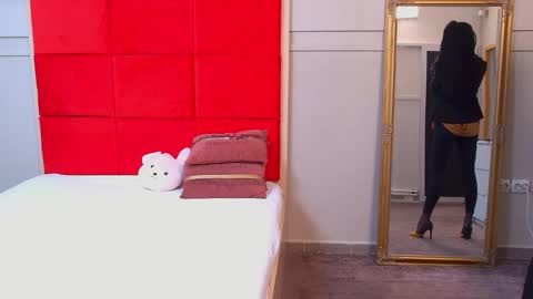 LanaBanner online show from 01-12-26, 07:02