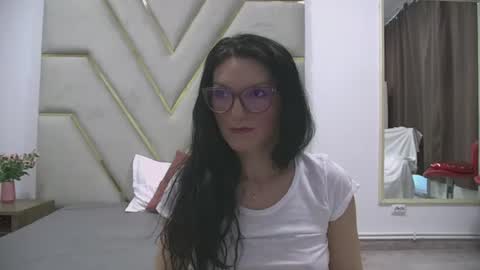 LanaBanner online show from 07-12-26, 05:09
