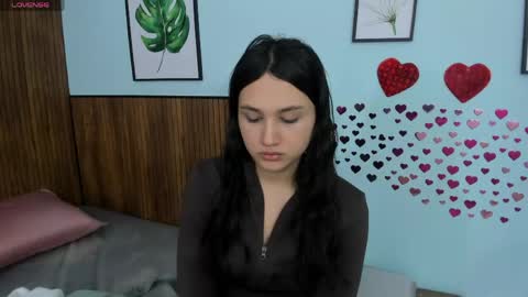 Lana online show from 05-10-26, 12:21
