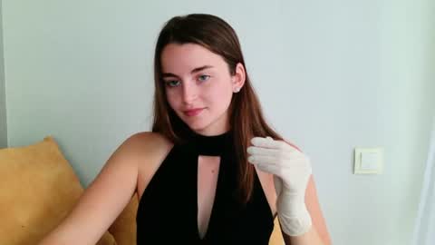 lana_gl online show from 07-07-26, 10:30