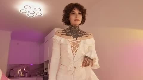 Eva online show from 05-31-26, 03:04