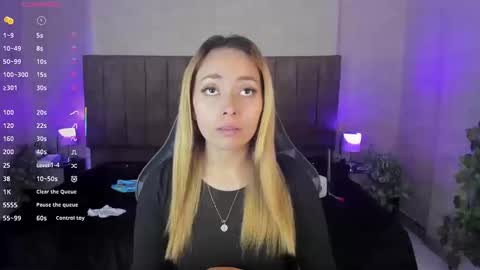 Lana online show from 12-23-25, 03:48