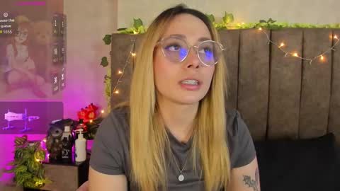 Lana online show from 02-24-26, 09:13