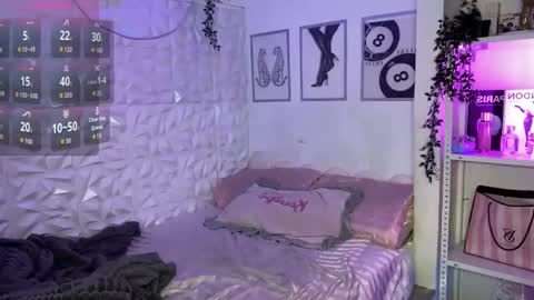 Snapshot of lanadel_hilton chatting on 06-24-26, 02:32 Lana online show from 06-24-26, 02:32