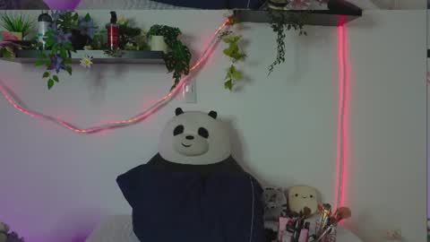 lanaherondale_ online show from 07-14-26, 09:09