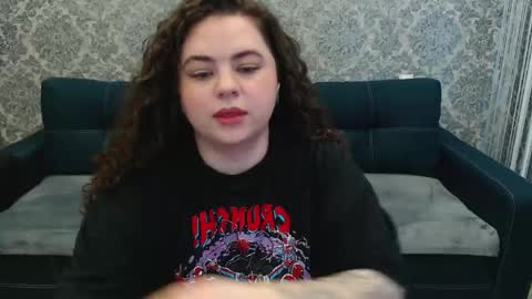 LanaRoub online show from 06-02-26, 02:46