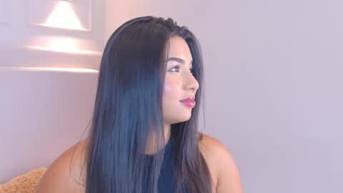 Snapshot of lanarozz chatting on 03-22-26, 01:36 Lana online show from 03-22-26, 01:36