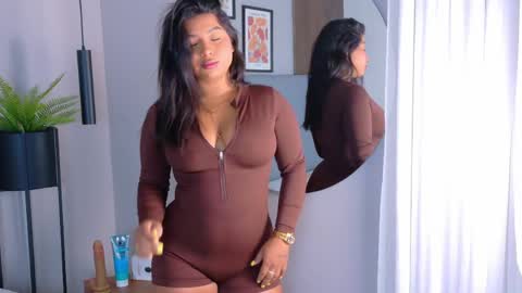 Snapshot of lanarozz chatting on 04-15-26, 07:43 Lana online show from 04-15-26, 07:43