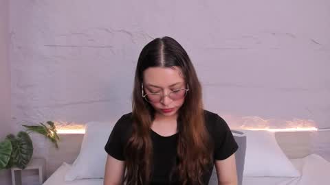 Lanna online show from 02-28-26, 11:33