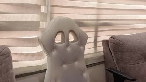 Snapshot of lanna_as chatting on 05-11-26, 02:23 lanna_as online show from 05-11-26, 02:23