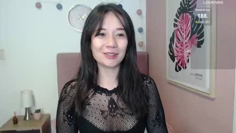 Lanna online show from 10-30-25, 01:45