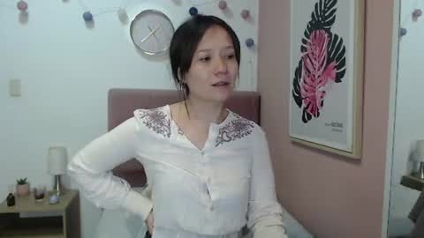 Snapshot of lanna_mills chatting on 07-02-26, 01:28 Lanna online show from 07-02-26, 01:28