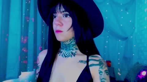 Snapshot of lannie_gonzales chatting on 03-05-26, 02:46 LANNIE online show from 03-05-26, 02:46