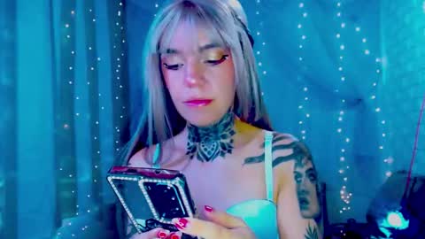 Snapshot of lannie_gonzales chatting on 03-09-26, 01:15 LANNIE online show from 03-09-26, 01:15