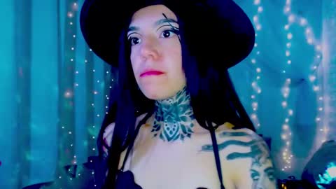 Snapshot of lannie_gonzales chatting on 03-13-26, 03:35 LANNIE online show from 03-13-26, 03:35